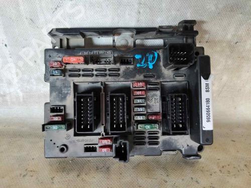 Sikringsdose PEUGEOT 206 Hatchback (2A/C) 1.4 HDi eco 70 (68 hp) 28730282