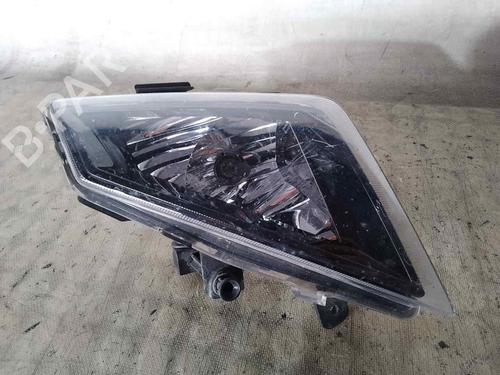 Used Right front fog light SEAT IBIZA V (KJ1, KJG) [2017-2025]  26478388