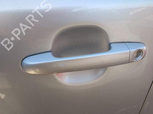 front-left-exterior-door-handle-kia-ceed-hatchback-ed-2006-2007-2008-2009-2010-2011-2012-35963441 main image