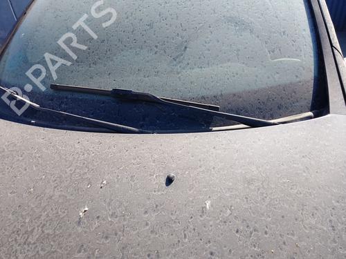 Used Front windshield wiper arm Front windshield wiper arm 36869061 36869061
