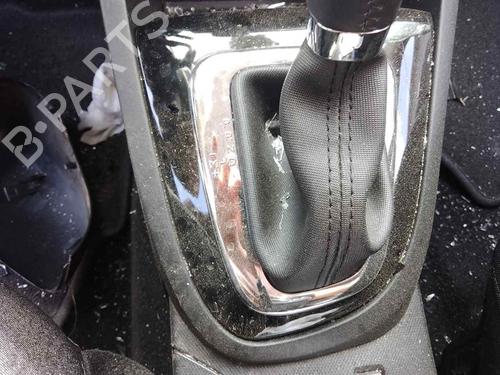 Used Gear lever RENAULT CAPTUR I (J5_, H5_) [2013-2025]  28461062
