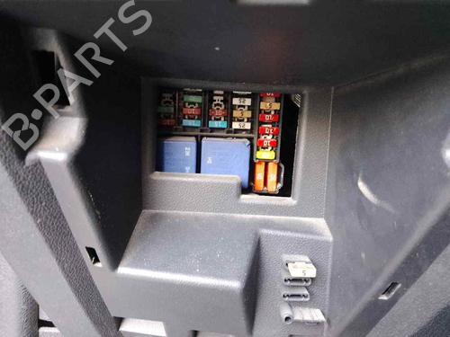 Used Fuse box RENAULT SCÉNIC III (JZ0/1_) [2008-2016]  28464465