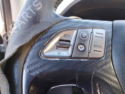 Used Steering wheel controls HYUNDAI ix35 (LM, EL, ELH) [2009-2016]  28459592