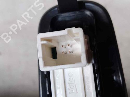 Right rear window switch PEUGEOT 308 SW II (LC_, LJ_, LR_, LX_, L4_) 1.2 THP 130 | BP26473755I28 
