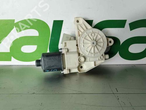 BP30567579E21 main image