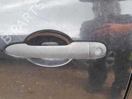 front-left-exterior-door-handle-renault-clio-iii-br01-cr01-2005-2006-2007-2008-2009-2010-2011-2012-2013-2014-33026037 main image