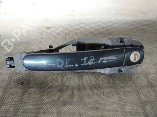 Used Front left exterior door handle VW GOLF IV (1J1) [1997-2008]  26469839