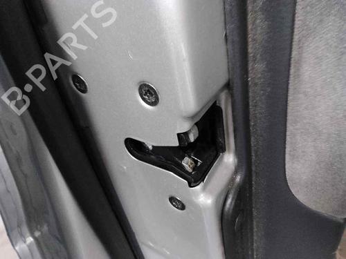 Front left lock VOLVO S80 I (184) 2.4 BP28464940C98
