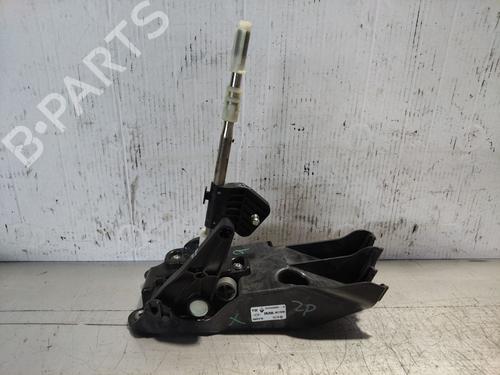 Used Gear lever Gear lever RENAULT KADJAR (HA_, HL_) 1.5 dCi 110 (HLA3) (110 hp) 30641880 30641880
