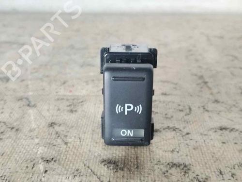 switch-nissan-micra-iv-k13k-k13kk-2010-30385594 main image