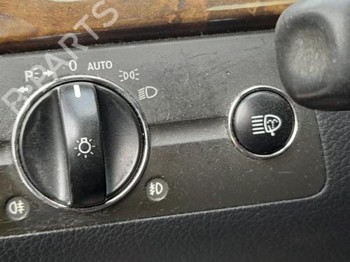 Commande de phare MERCEDES-BENZ E-CLASS (W211) E 270 CDI (211.016) (177 hp) 32707749