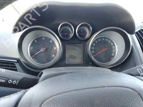 Used Instrument cluster OPEL ZAFIRA TOURER C (P12) 2.0 CDTi (75) (165 hp) 28464898