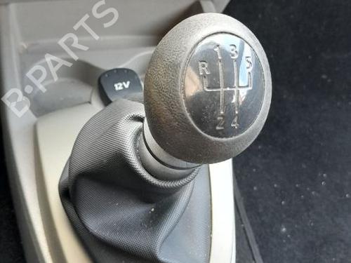Used Gear lever Gear lever RENAULT TWINGO II (CN0_) 1.2 (CN0D) (58 hp) 35725606 35725606