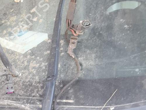 front-windshield-wiper-arm-mazda-cx-7-er-2006-2007-2008-2009-2010-2011-2012-2013-2014-33819699 main image