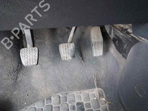 Used Clutch pedal OPEL ASTRA H (A04) [2004-2014]  28470362