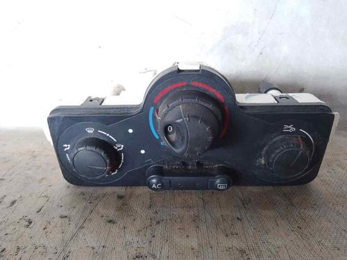 AC Styreenhet / Manøvreringsenhet RENAULT CLIO III (BR0/1, CR0/1) 1.5 dCi (C/BR0G, C/BR1G) (68 hp) 28142899