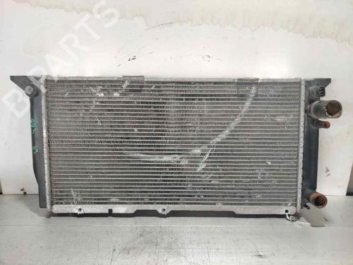 Used Water radiator Water radiator AUDI 80 B2 Saloon (811, 813, 814, 819, 853) 1.8 GTE (112 hp) 33326800 33326800