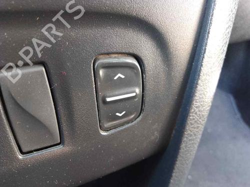 Used Right front window switch DACIA SANDERO II [2012-2025]  28468298