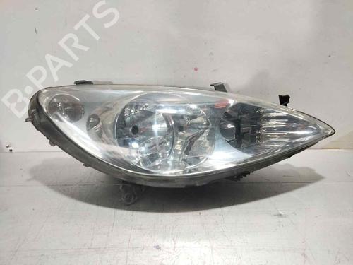 Used Right headlight Right headlight PEUGEOT 307 Break (3E) 1.6 HDi 110 (109 hp) 32758390 32758390