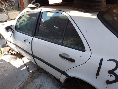 Used Left rear door Left rear door 37267966 37267966