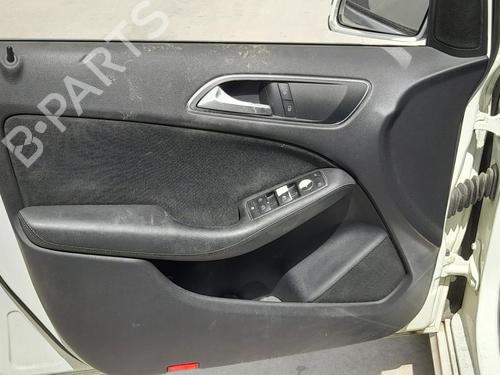 Forreste venstre beklædning Forreste venstre beklædning MERCEDES-BENZ B-CLASS Sports Tourer (W246, W242) B 180 CDI / d (246.212) (109 hp) 34188351 34188351