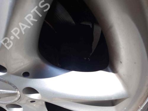 Used Left rear brake caliper MERCEDES-BENZ CLK (C209) [2002-2010]  28463096