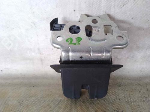 Used Tailgate lock AUDI A1 (8X1, 8XK) 1.6 TDI (105 hp) 28129705