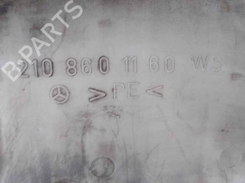 Windscreen washer tank MERCEDES-BENZ E-CLASS (W210) E 300 Turbo-D (210.025) | BP26469515C113