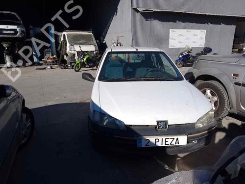 Left taillight PEUGEOT 106 I (1A, 1C)  | BP26472535C34 