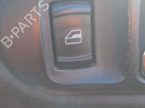 right-front-window-switch-vw-passat-b5-3b2-1996-1997-1998-1999-2000-2001-33126410 main image