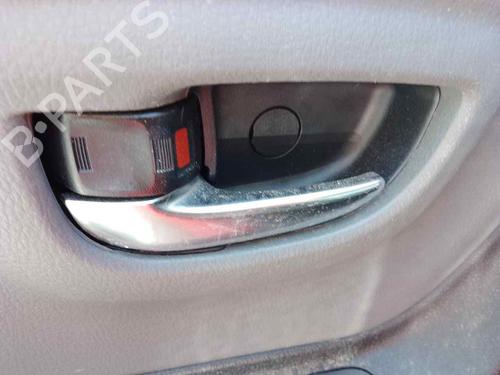 Used Rear left interior door handle TOYOTA YARIS (_P13_) 1.5 (NSP131_) (112 hp) 28461367