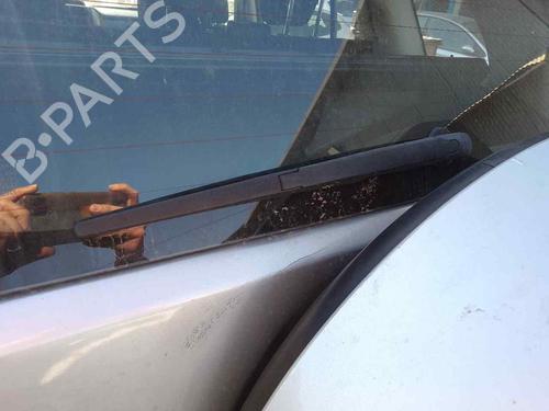 Used Rear windshield wiper arm SUZUKI GRAND VITARA II (JT, TE, TD) 1.9 DDiS All-wheel Drive (JT419, TD44, JB419WD, JB419XD,... (129 hp) 28466542