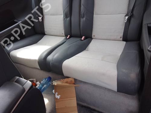 Sæde Bagtil Sæde Bagtil VOLVO C30 (533) D5 (180 hp) 39690643 39690643