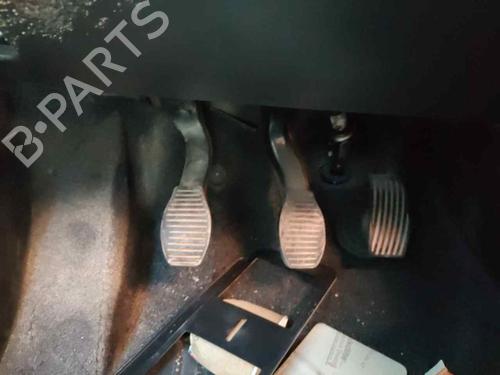 Used Clutch pedal FIAT DOBLO Cargo (263_) [2010-2025]  29209687