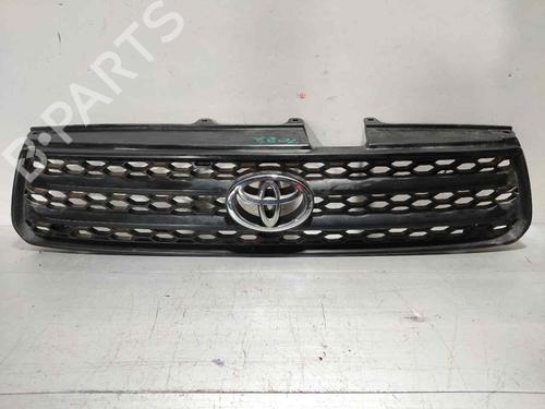 grille-toyota-rav-4-ii-_a2_-2000-2001-2002-2003-2004-2005-32749863 main image