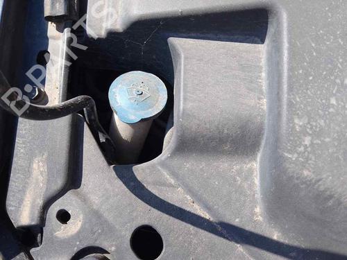 Used Windscreen washer tank TOYOTA AVENSIS Saloon (_T25_) 2.0 D-4D (CDT250_, CDT250R) (116 hp) 28462000