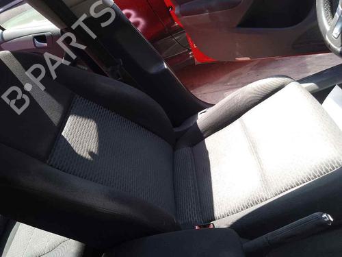Used Left front seat VW GOLF VI (5K1) 1.6 TDI (90 hp) 28462843