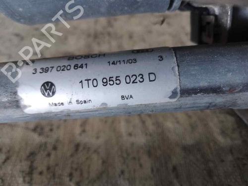 Front wiper motor VW TOURAN (1T1, 1T2)  | BP26482659M29 