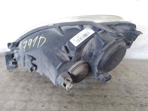Right headlight CITROËN XSARA (N1) 2.0 HDi 90 | BP26738735C29 