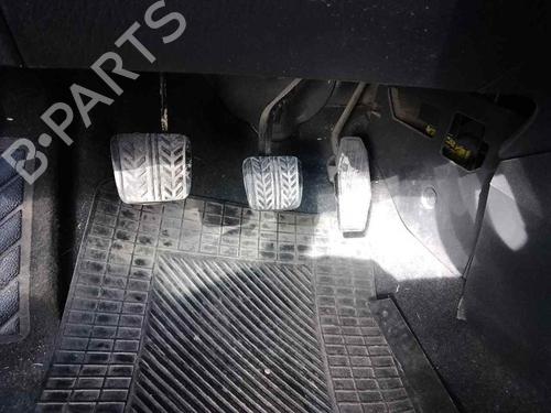 Used Clutch pedal MAZDA 323 F VI Hatchback (BJ) 2.0 TD (90 hp) 28458868