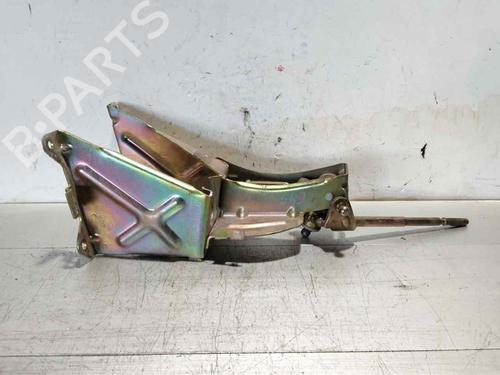 Used Gear lever Gear lever IVECO DAILY III Platform/Chassis 35 S 11,35 C 11 (A2FC13AA, A6FBU4AB, A2NB14A1, A2ND13A1,... (106 hp) 33657707 33657707