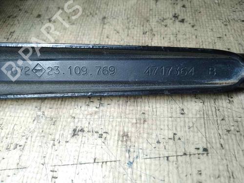 Front windshield wiper arm CHRYSLER VOYAGER IV (RG, RS) 2.5 CRD | BP26467454C143 