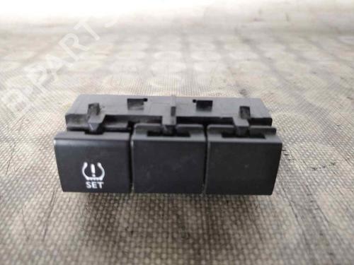 Used Switch PEUGEOT 208 I (CA_, CC_) [2012-2020]  26470170