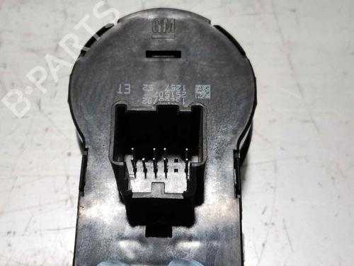 Headlight switch OPEL INSIGNIA A (G09) 2.0 CDTI (68) | BP28454734I24