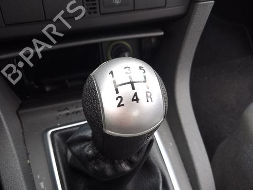 Selector da caixa Selector da caixa FORD FOCUS II Saloon (DB_, FCH, DH) 1.6 Ti (115 hp) 36361105 36361105
