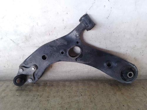 Used Left front suspension arm TOYOTA AURIS (_E15_) [2006-2012]  26478324