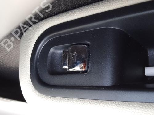 Used Right front window switch Right front window switch 36837395 36837395