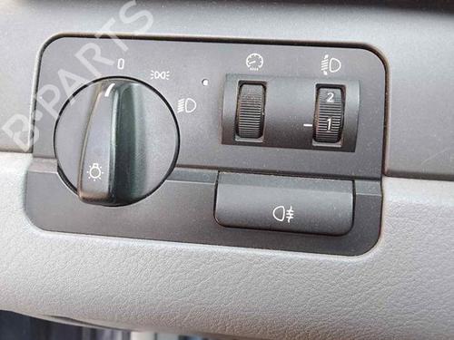 Used Headlight switch BMW 3 (E46) 316 i (115 hp) 28463247
