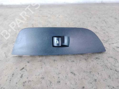 Raamschakelaar rechts voor BMW X1 (E84) sDrive 16 d (116 hp) 26888937