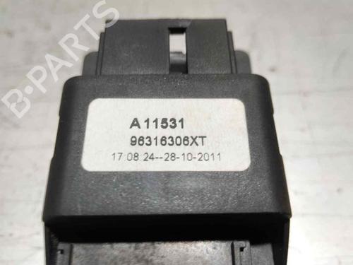 Left front window switch PEUGEOT 206 Hatchback (2A/C) 1.4 HDi eco 70 | BP32764936I27 - Image 2